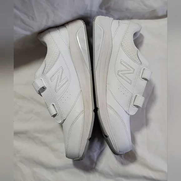 New Balance Orthodontic style shoe 938v3 size 11 - Picture 4 of 12